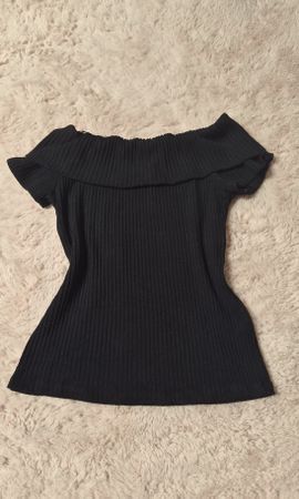Damen Top C&A schwarz Grösse S Off Shoulder Rippstrick
