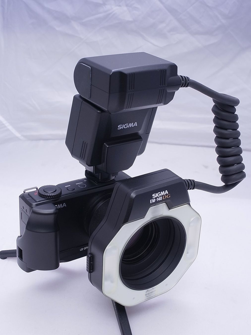 Sigma Blitze: Sigma SA Macro Blitz EM 140  Merrill Quattro – Gebraucht aus Dietikon von Baro4 2