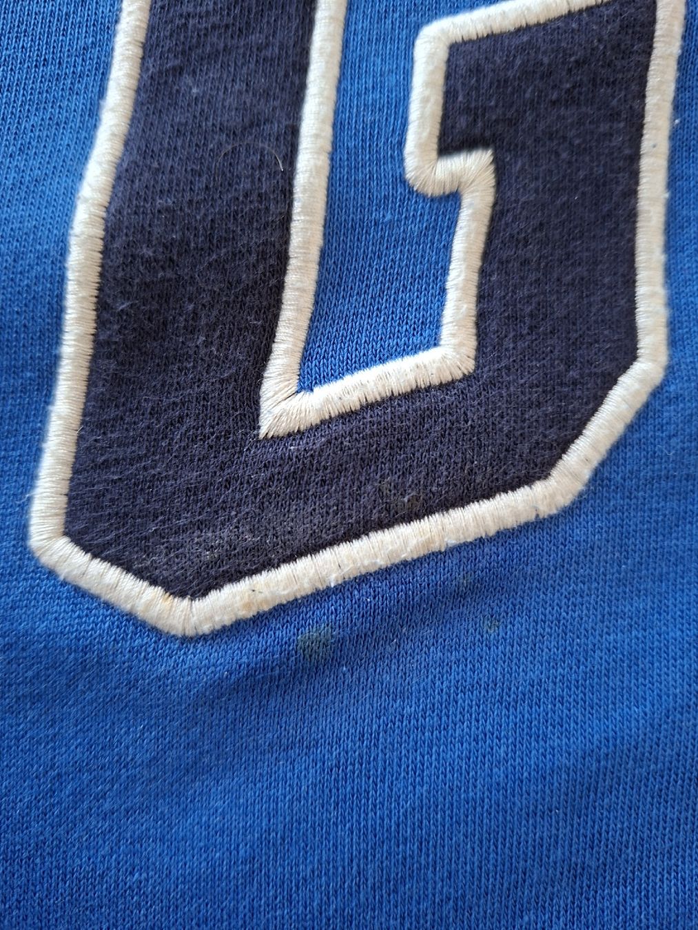 Gap Maglioni & Felpe: Sweat a capuche zippé bleu avec logo Cap – Usato da Renens VD venduto da ser_j2fn 5