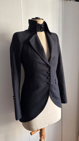 2010er Drykorn Designer Blazer Gr. S tailliert & Kragen