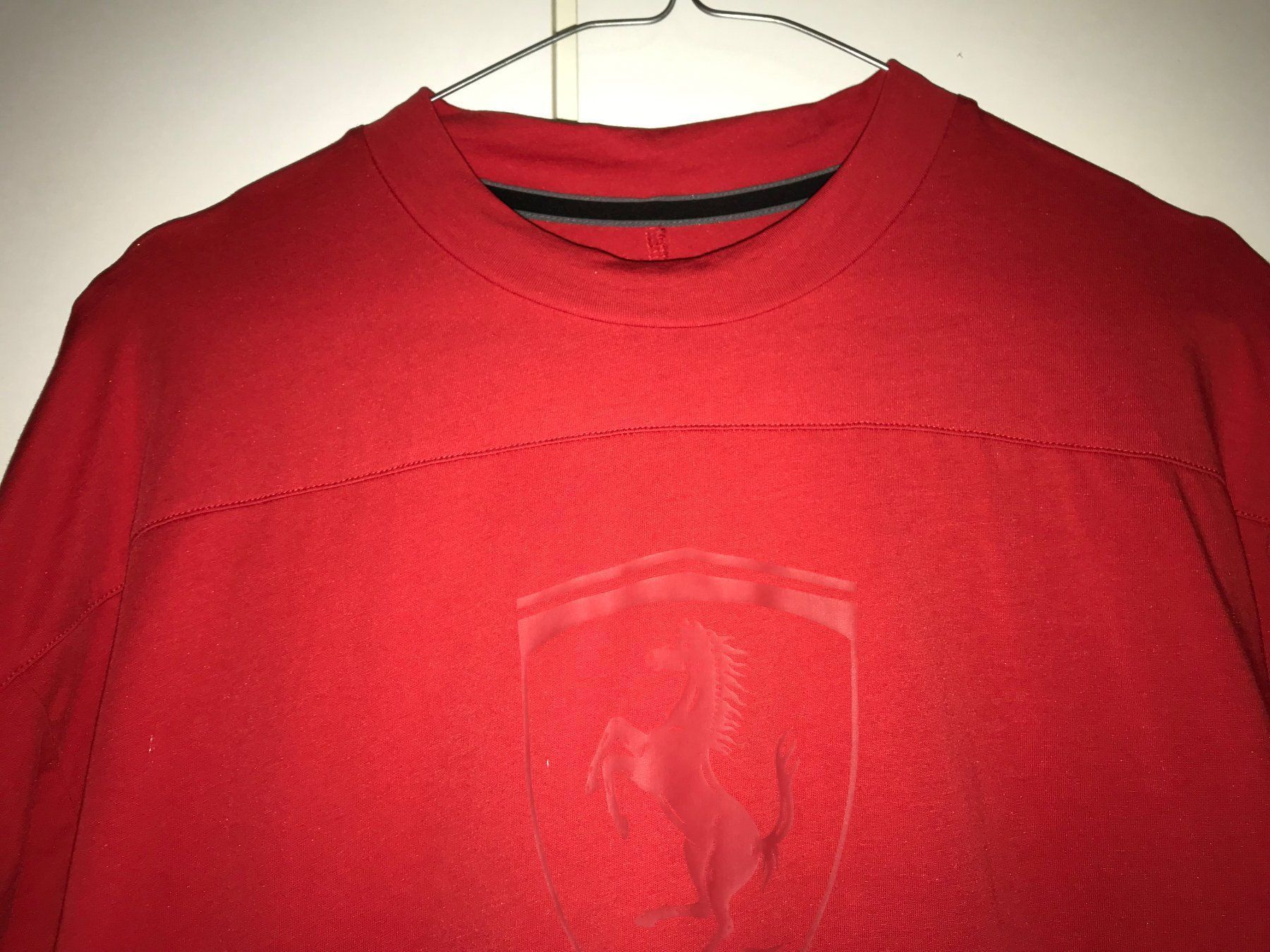 Puma Camicie, T-shirt & Polo: Tshirt Puma Ferrari XS rot – Usato da Zumikon venduto da Uranus88 1