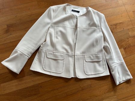 Marc Cain Blazer, Gr. 38/40 Crème – Top Zustand!