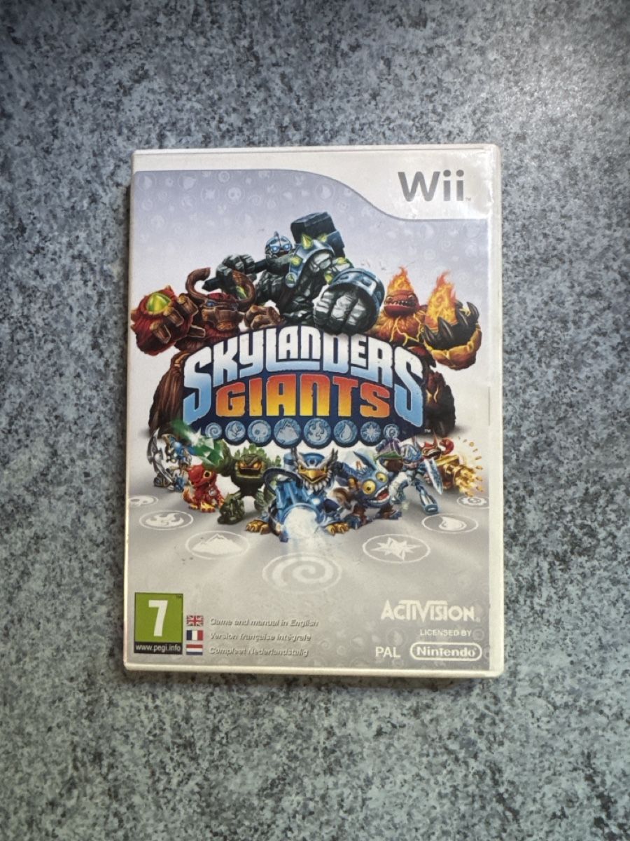 Spiele: Jeu Wii Skylanders Giants bon état – Gebraucht aus Cormoret von naaatsiiirt