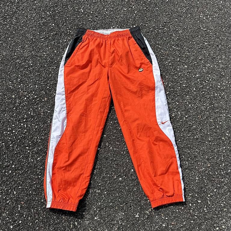 Pantaloni: Nike Tn Trackpants – Usato da Hettiswil venduto da mat_8jyn