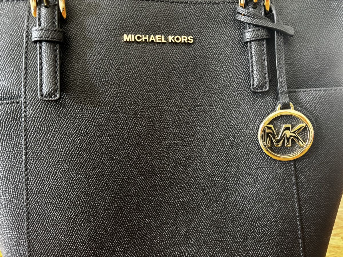 Michael Kors Borse da donna: Michael Kors Shopper Schwarz, Top Zustand – Usato da Volketswil venduto da akzisnarf 1