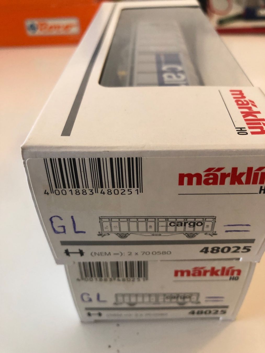 Märklin Modellini di ferrovie: Märklin 2er Set 48025 Cargo Gleichstrom NEU – Nuovo e nell'imballaggio originale da Ostermundigen venduto da Garmin03 1