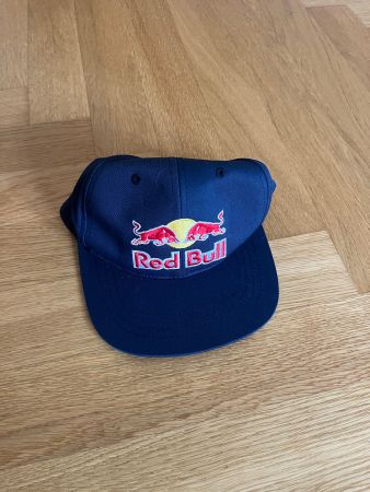 Red Bull Cap dunkelblau One Size neuwertig