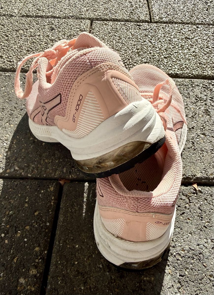 Asics Scarpe per ragazze: Asics GT-1000 Laufschuhe, Gr. 37 – Nuovo (secondo la descrizione) da Niederhelfenschwil venduto da simae02 2