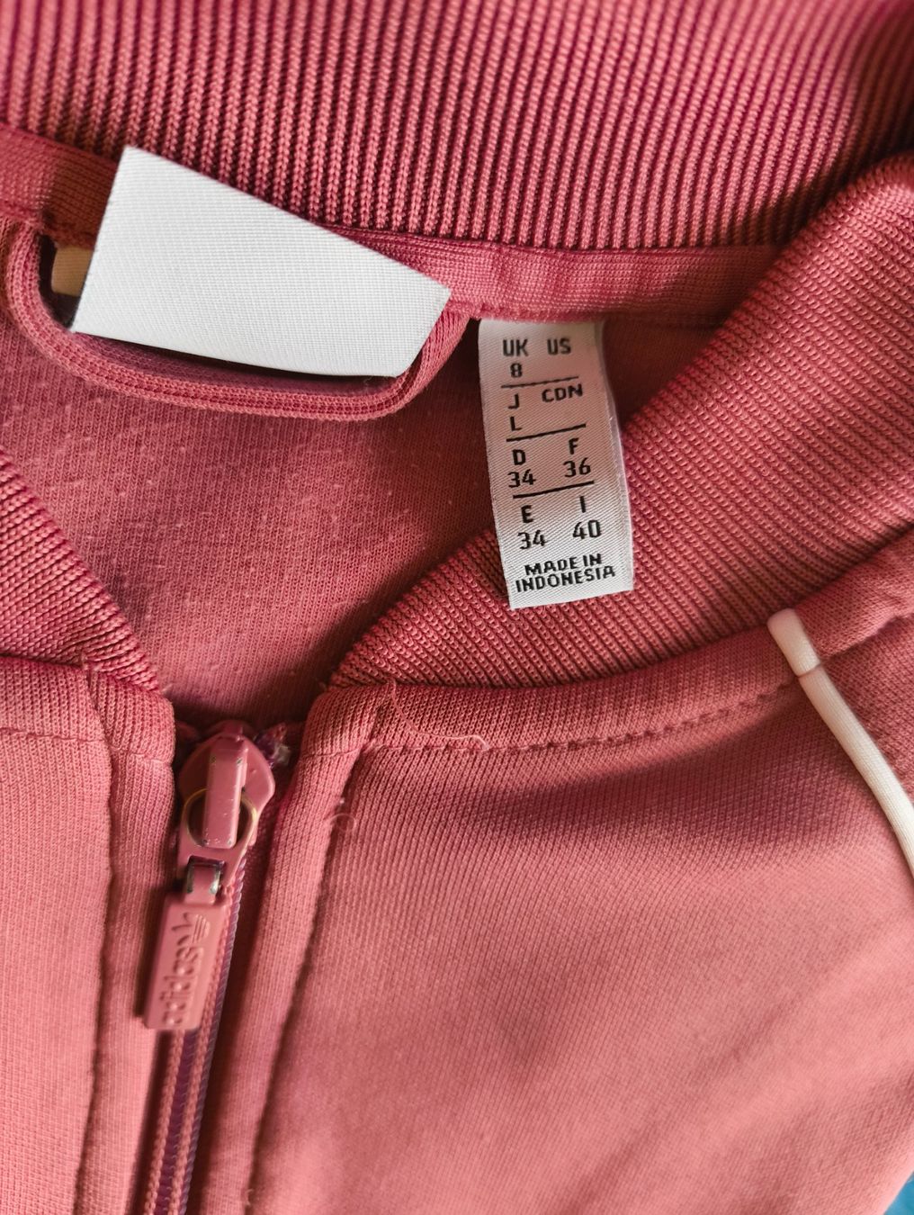 Adidas Completi & Tailleur: Original Adidas Trainingsanzug Altrosa – Usato da Uitikon Waldegg venduto da PJLS1 4