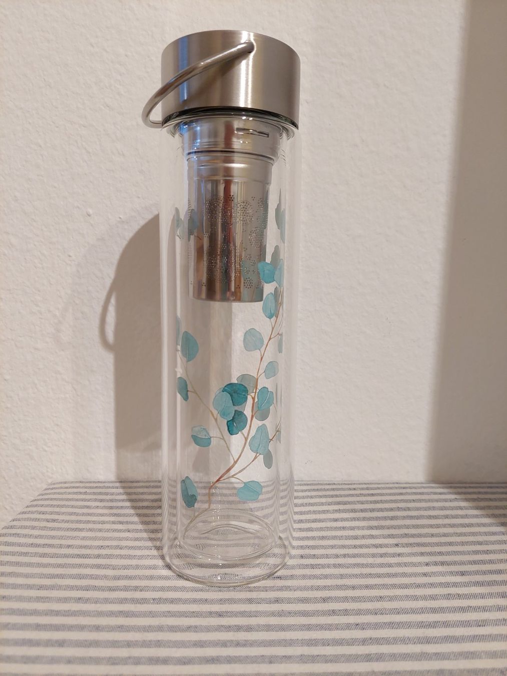 Trinkflaschen & Thermosflaschen: Flowtea Trinkflasche – Neu und originalverpackt aus Basel von eila_ila