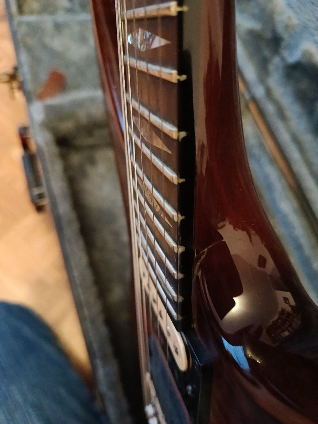 GMP Strumenti musicali: GMP guitar  – Usato da Sion venduto da norns 6