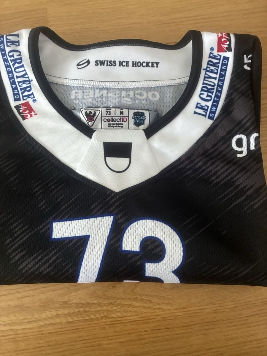 Fribourg-Gottéron Maillots de corps & Pantalons: Gotteron Shirt Saison 23/24 Grösse M – D'occasion à Adliswil par Datty 4