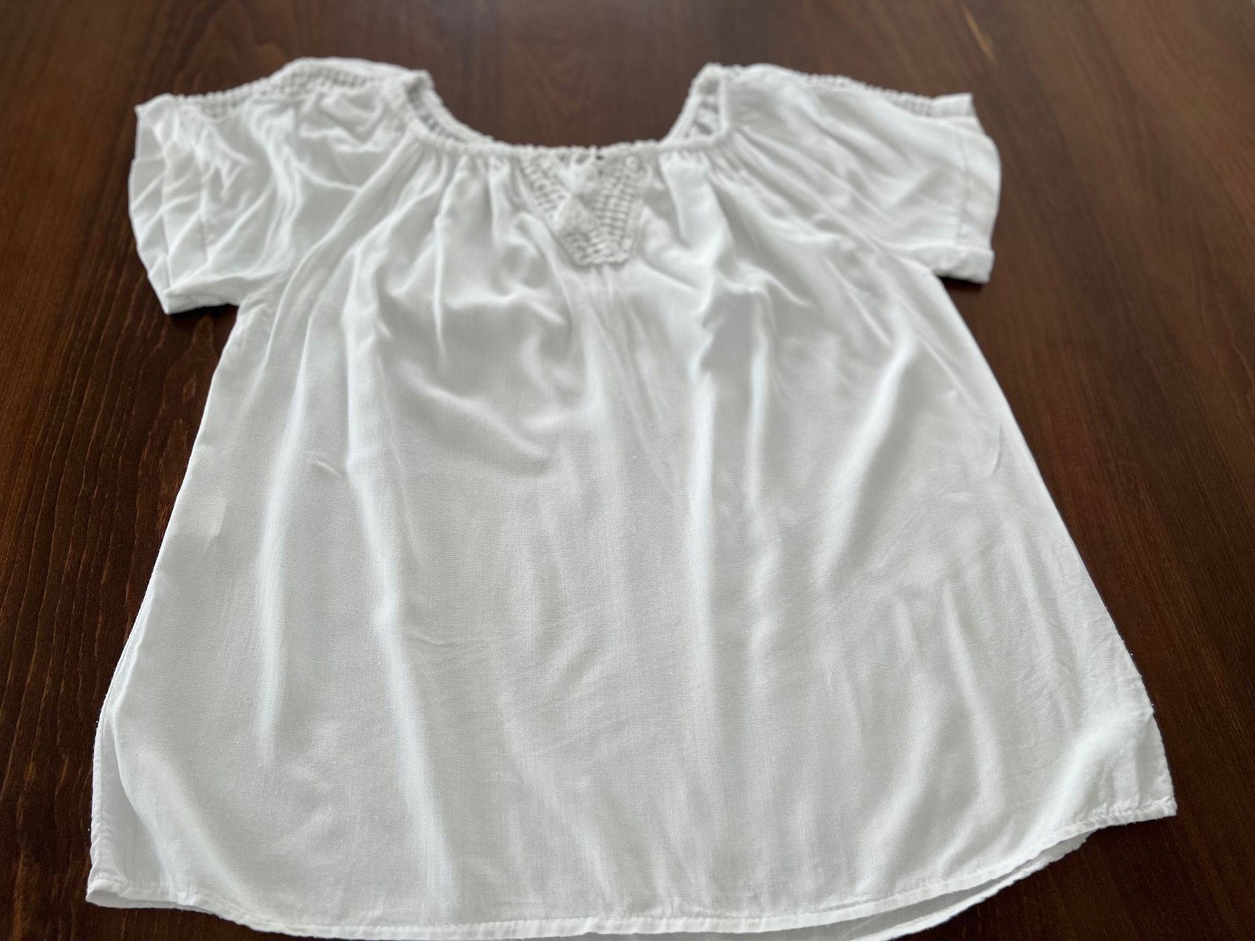Camicette: Weisses Sommer Top mit Spitze, Gr. 44 – Usato da Ebmatingen venduto da Mistelu 2