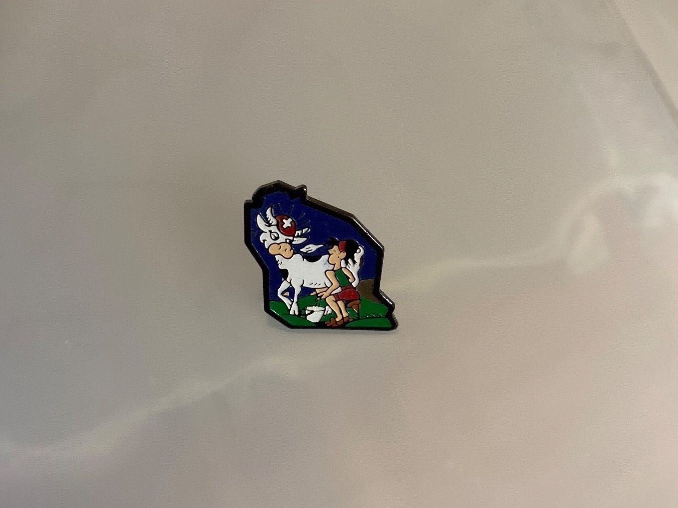 Placchette & Badge: Pin's Peter et la chèvre Blanche suisse – Nuovo (secondo la descrizione) da Le Brassus venduto da cinema13