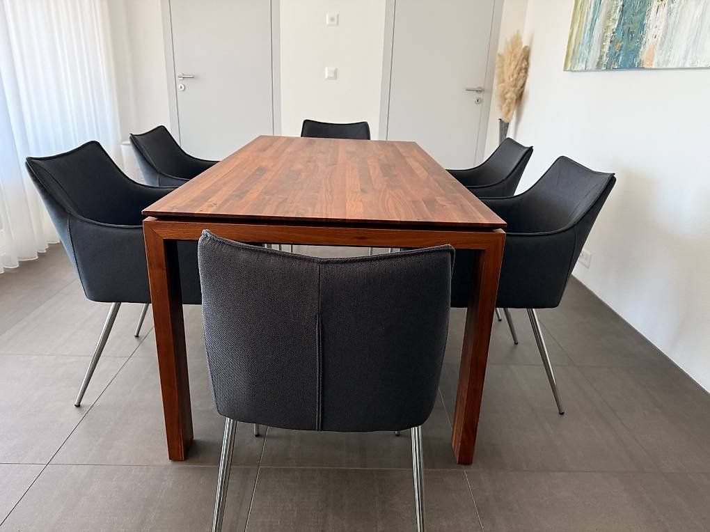 Pfister Tavoli: Massiver Esstisch Nussbaum – Usato da Gossau SG venduto da Tamce 4