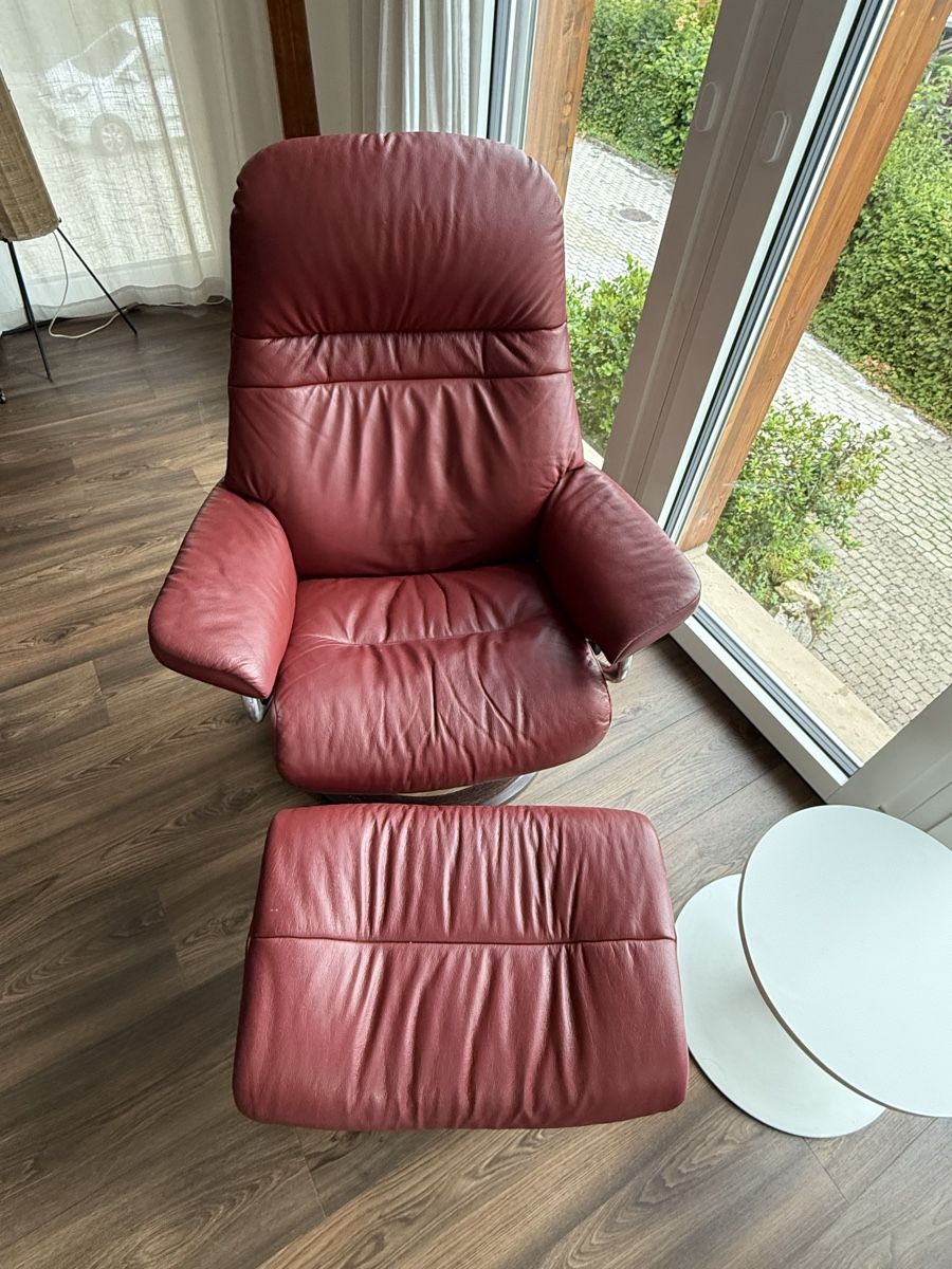 Stressless Sessel: Stressless Sessel mit Hocker – Hochwertiges Leder / Top – Gebraucht aus Aarburg von Schatzaffe 3