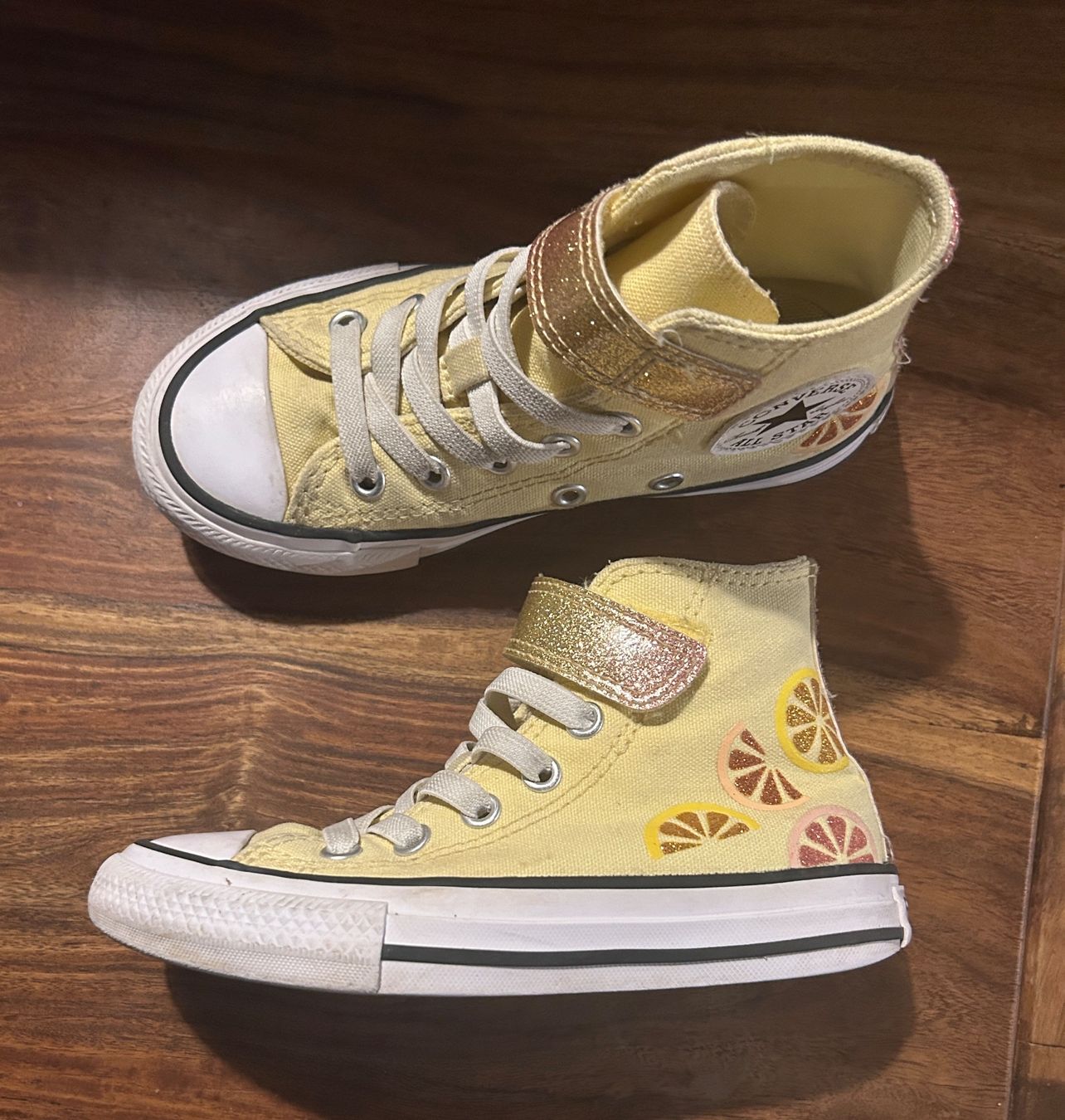 Converse Chaussures garçon: Converse Chuck Taylor Kinder Grösse 27 – D'occasion à Bern par cip_v9xh 1