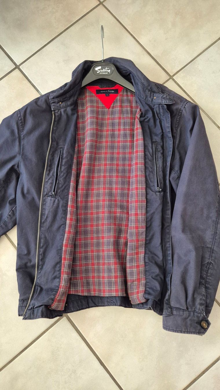 Tommy Hilfiger Jacken: Veste mi saison Hilfiger L – Gebraucht aus Delémont von Trocher 1