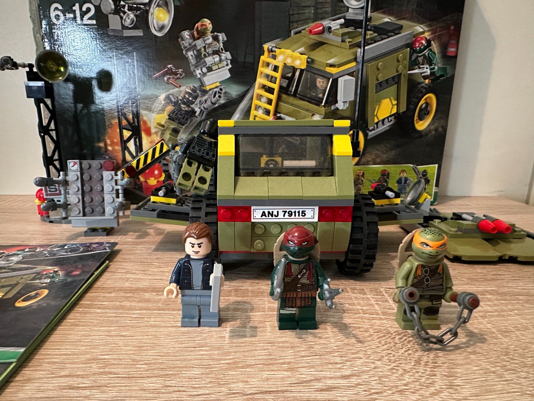 Lego Kit di costruzioni: LEGO 79115 Turtle Van Takedown – Usato da Basel venduto da Don-Angel 6