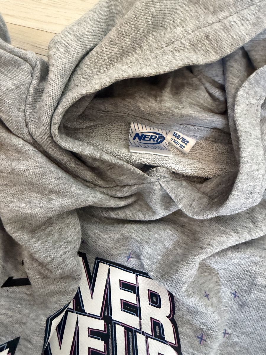 Maglioni & Felpe: 2 Kapuzenpullover H&M und Nerf Grösse 146/152  – Usato da Feldbrunnen venduto da cleo09 4