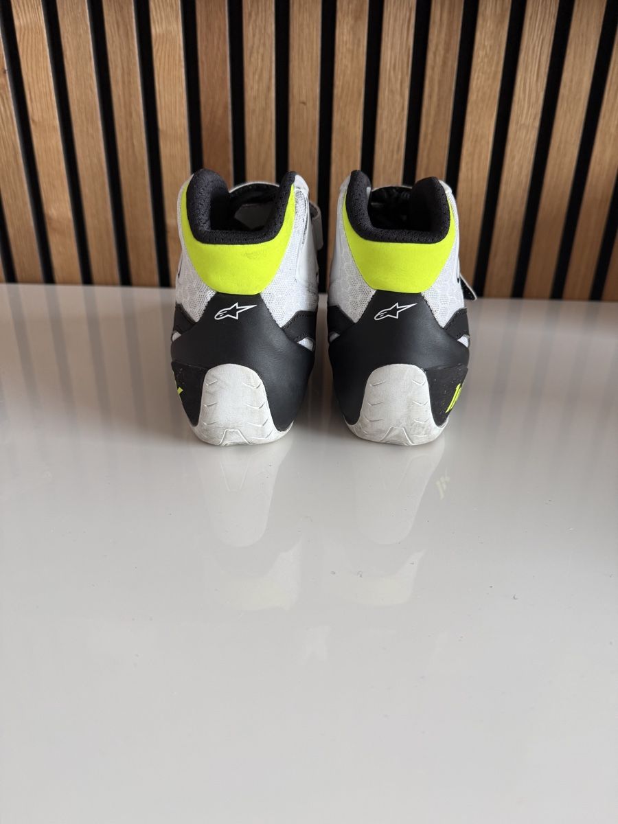 Alpinestars Herrenschuhe: Kartschuhe Alpinestars Tech-1k V2 Schuhe – Gebraucht aus Lenzburg von angelina1327 2