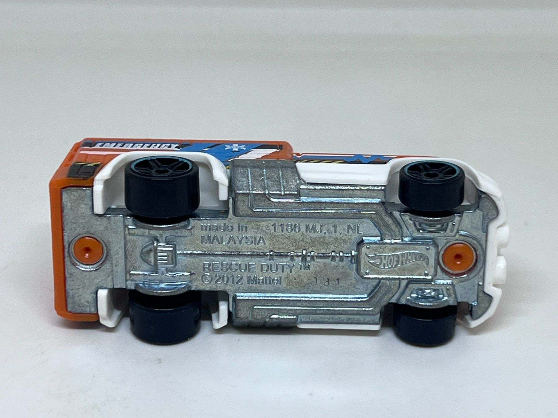 Hot Wheels Modellini d'auto: Hot Wheels Rescue Duty #558 – Usato da Wildegg venduto da LaaBoutique 3