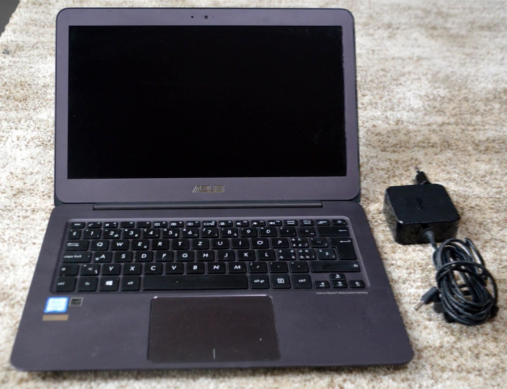 Asus Notebook: Notebook ASUS Zenbook UX305C 13,3" – Usato da Collonges venduto da arashee 2