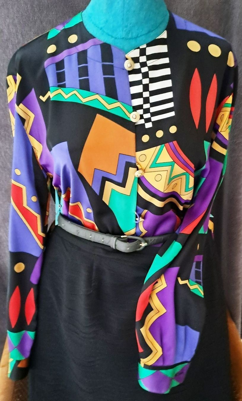 Blusen: Modische Bluse aus Seide – Neu (gemäss Beschreibung) aus Mattwil von Exquisite-Excellence