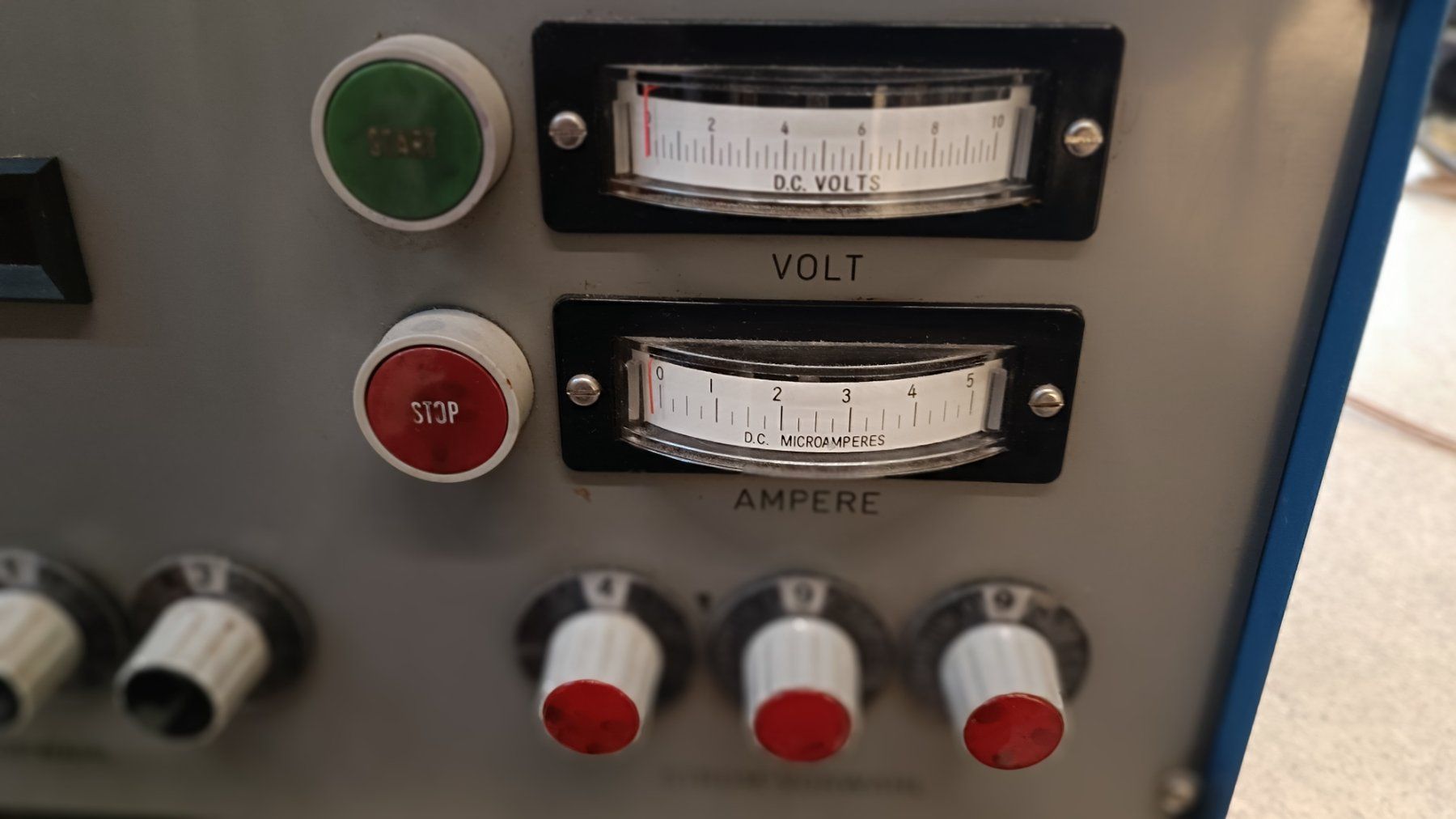 Misurare: Lea Ronal Labornetzgerät Vintage Occasion – Usato da Reiden venduto da Zofi-Brocki 1