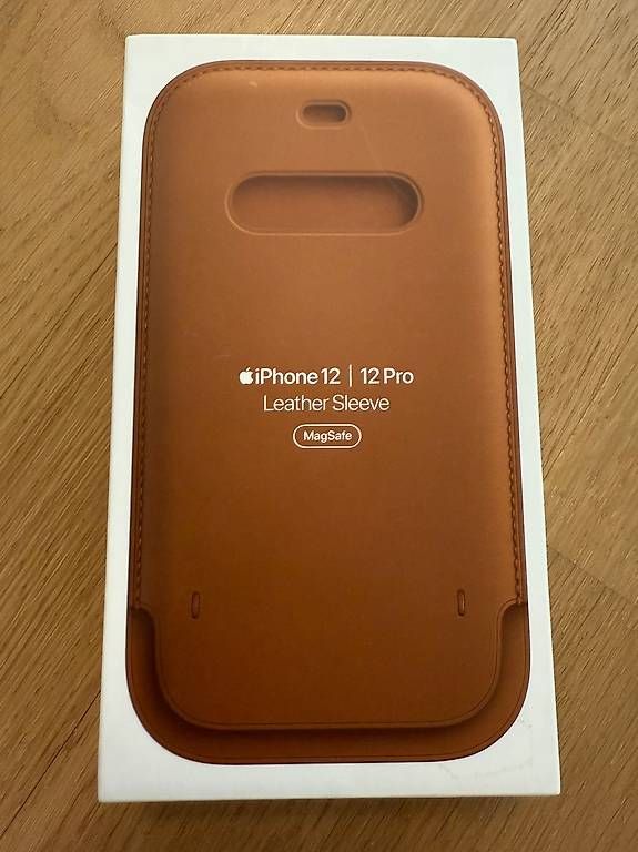 Coques & Protection écran: iPhone 12 Pro Lederhülle MagSafe Braun – Neuf avec emballage d'origine à Dübendorf par sou_55nr 1