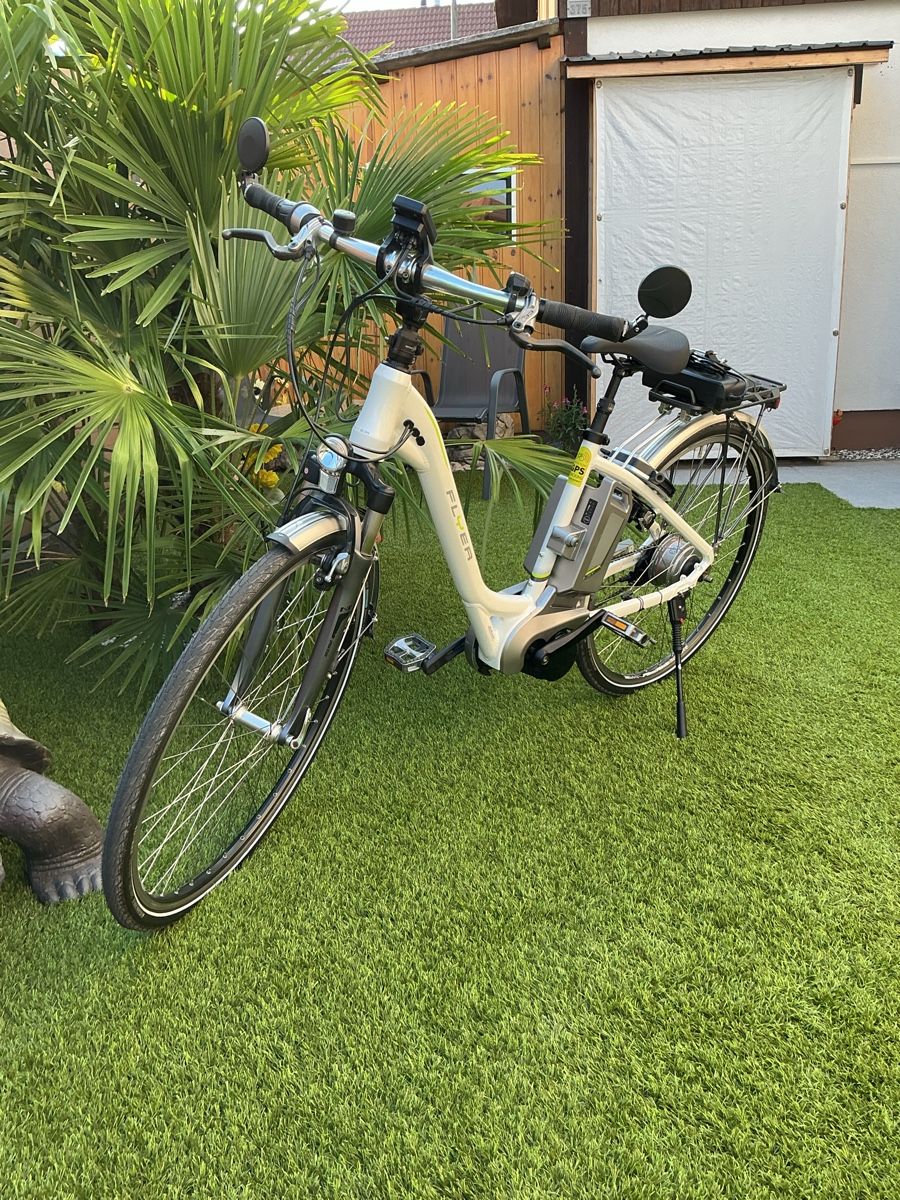 Flyer Biciclette: Fleyer E Bike ab Service  – Usato da Oberbuchsiten venduto da Tesin3 1