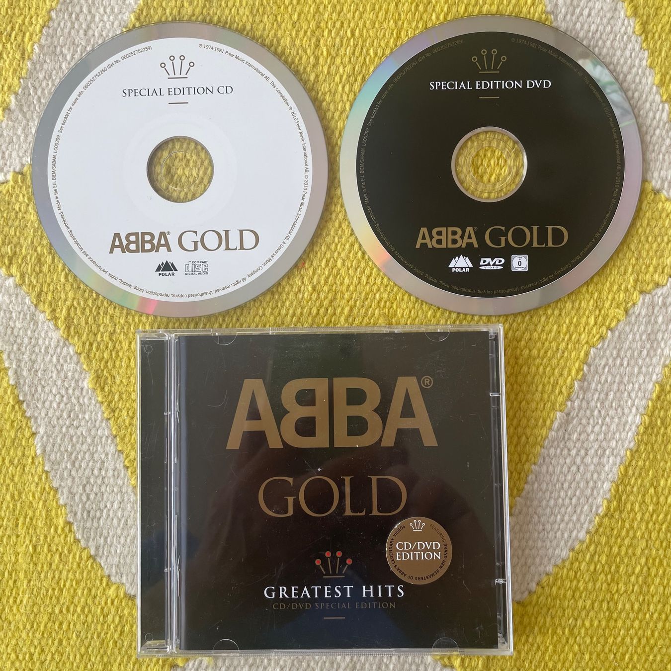 CD: ABBA-CD+DVD SPECIAL EDITION GOLD – Usato da Rorschacherberg venduto da CD-Roli