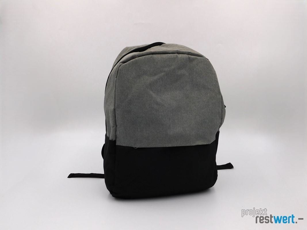 Rucksäcke: Rucksack mit USB – Neu (gemäss Beschreibung) aus Bülach von restwert_buelach