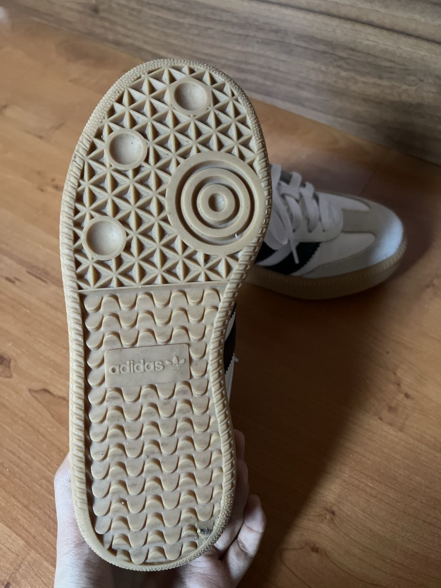 Adidas Scarpe da donna: Adidas Samba Turnschuhe Gr. 36 2/3 – Nuovo (secondo la descrizione) da Zell ZH venduto da decate 5