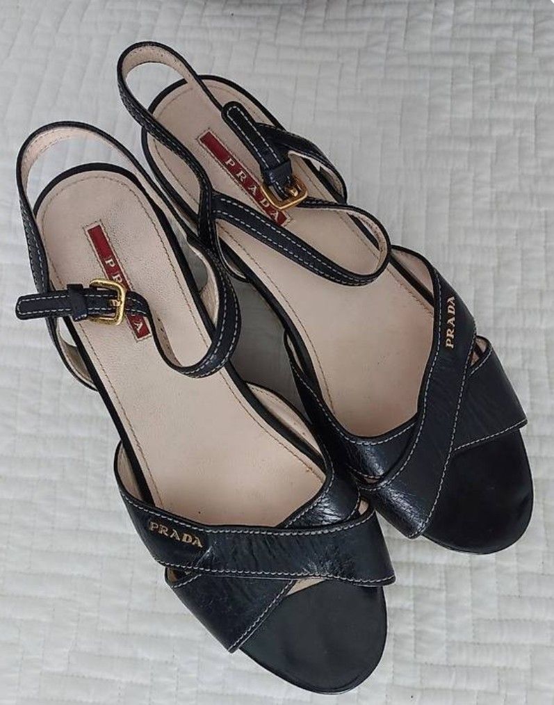 Prada Chaussures femmes: Prada Sandalen – Neuf (Voir description) à Zürich par Babadermf 1