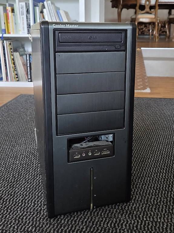 PC: Computer/PC/Desktop, 36GB RAM, 180GB SSD, NVIDIA GTX 660 – Usato da Zimmerwald venduto da Chole