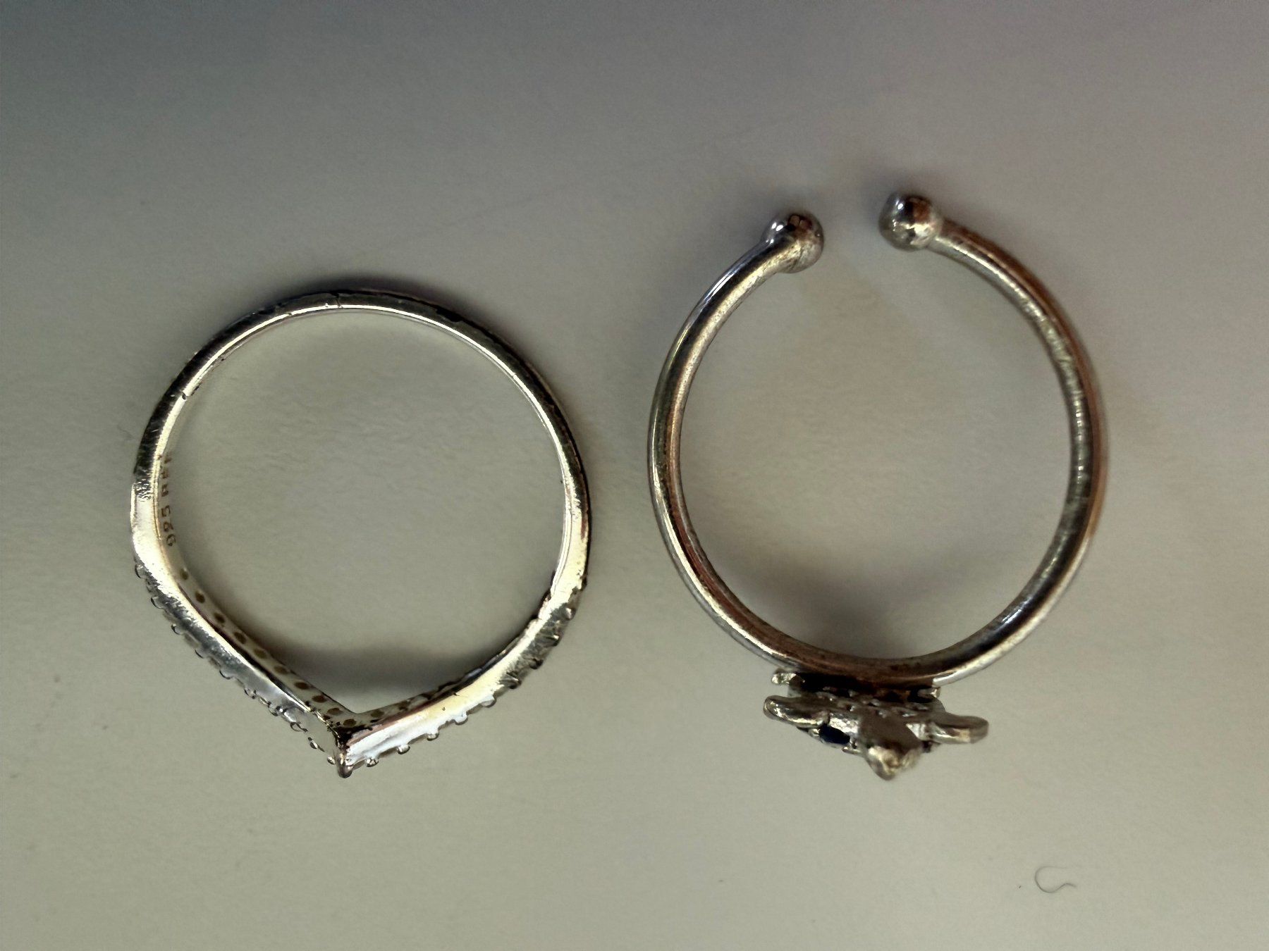 Anelli: zwei Ringe Modeschmuck Farbe Silber Schildkröte – Usato da Kirchdorf AG venduto da coco123 2