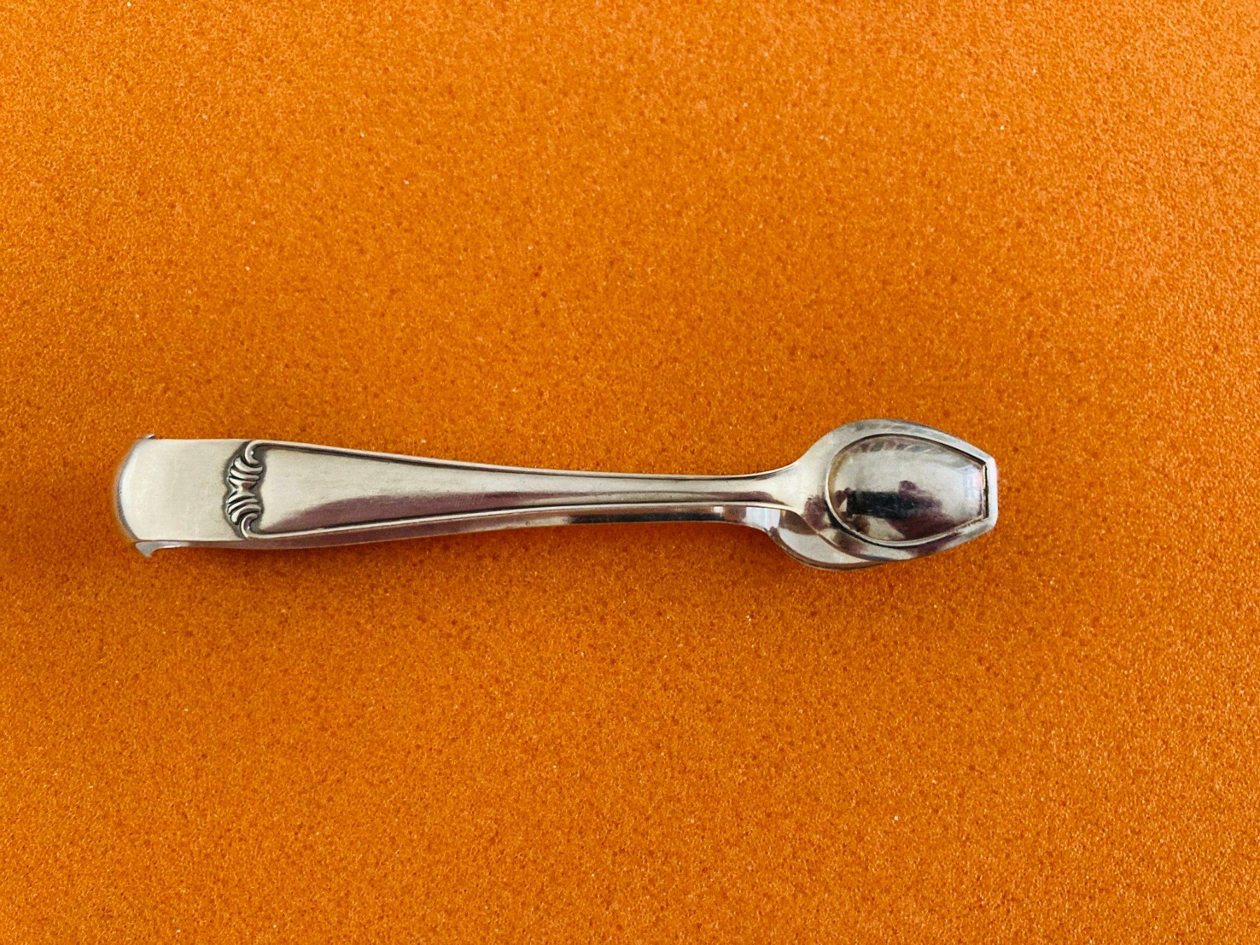 Set di posate: Alte Zuckerzange, schlichtes Dekor, versilbert – Usato da Zürich venduto da cornetto55