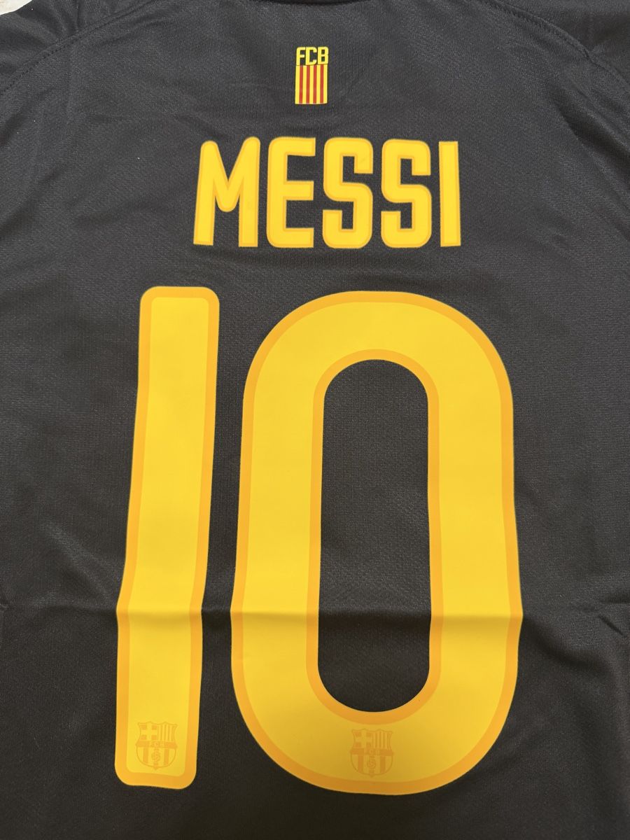 Nike Leibchen & Hosen: FC Barcelona Messi Trikot – Neu (gemäss Beschreibung) aus Bronschhofen von leo_99hp 5