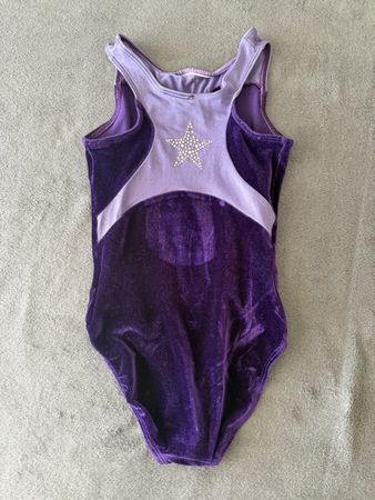 Turndress Gym Body Violett Medium (134)