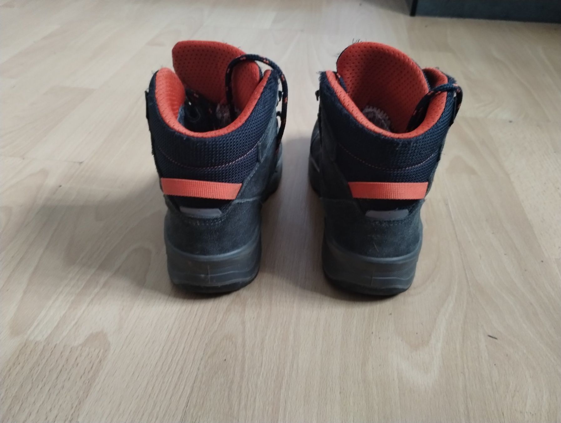 Lowa Scarpe per ragazzi: Wanderschuhe Lowa Grösse 38 – Usato da Zürich venduto da Teow5436 2