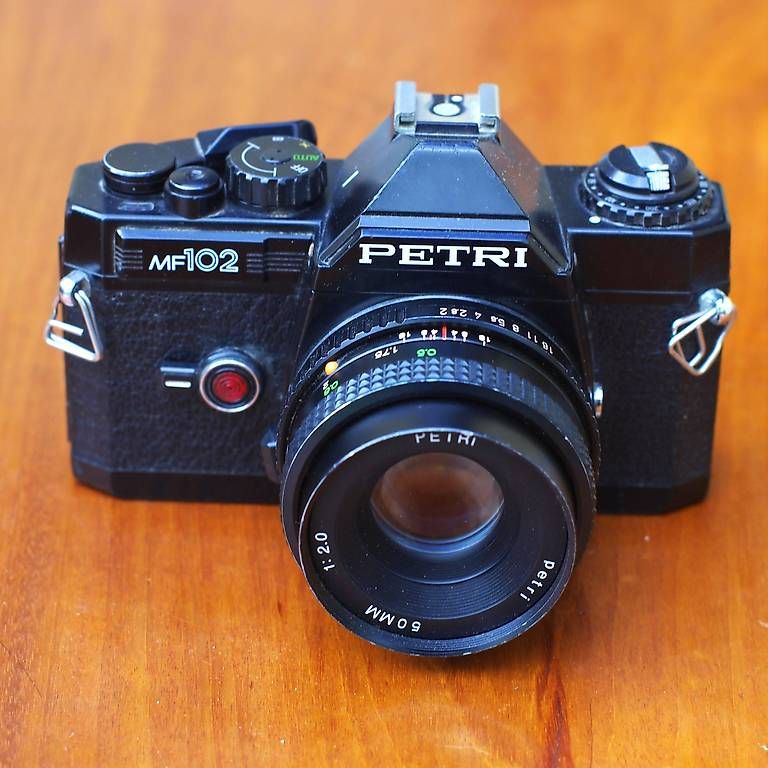 Appareil Photo Argentique Reflex – Petri MF 102 – Occasion