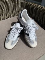 Adidas Originals SneakerGr.40 2/3 mit Strasssteinen wie Neu