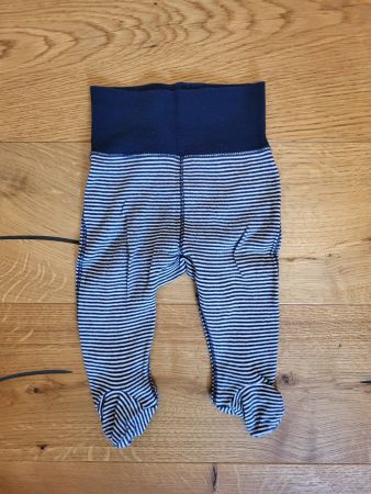 35 Babykleider ab 1CHF: Pumphose gestreift mit Füsschen, 56