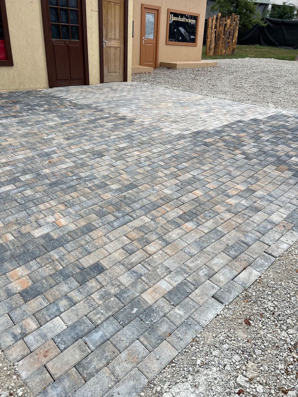 Pierres & tuiles: Pflastersteine ca. 38m2 – D'occasion à Wangen an der Aare par TBYN 2