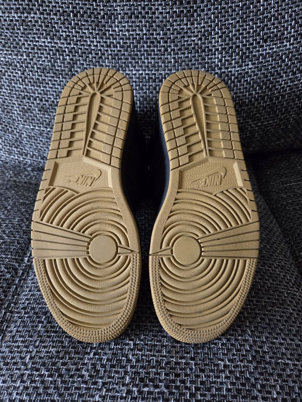 Jordan Scarpe da uomo: Jordan 1 Flight 4 Premium EUR 43 – Nuovo (secondo la descrizione) da Steffisburg venduto da mbedb12 3