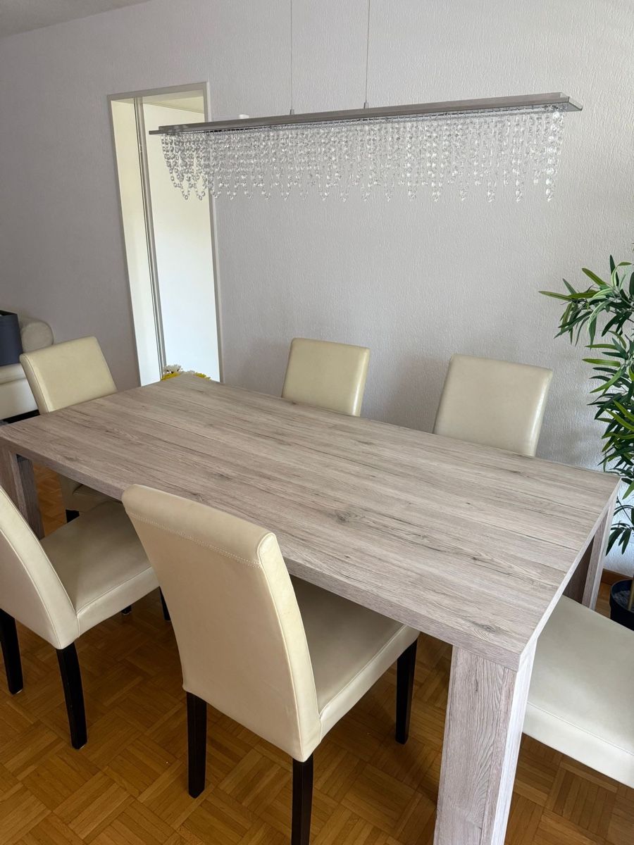 Tischset: Holztisch mit Lederstühlen  – Gebraucht aus Baden von code_name 1