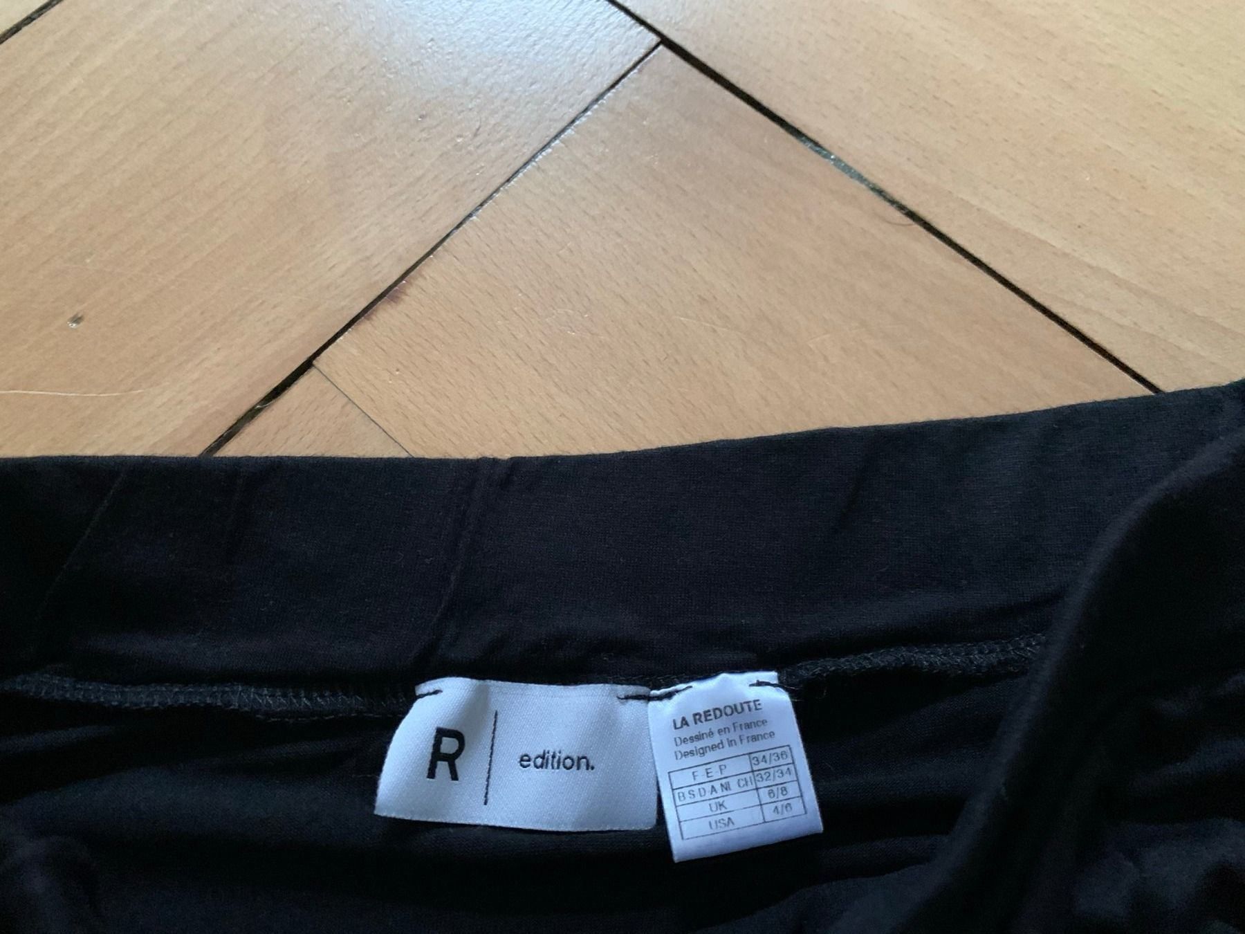 La Redoute Jupes: LA REDOUTE - Rock schwarz XS – D'occasion à Zürich par Diazaio 1