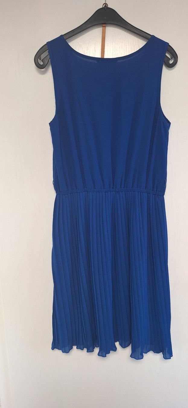 Vestiti: Kleid mit Gürtel, Gr. M – Usato da Mellingen venduto da formi17