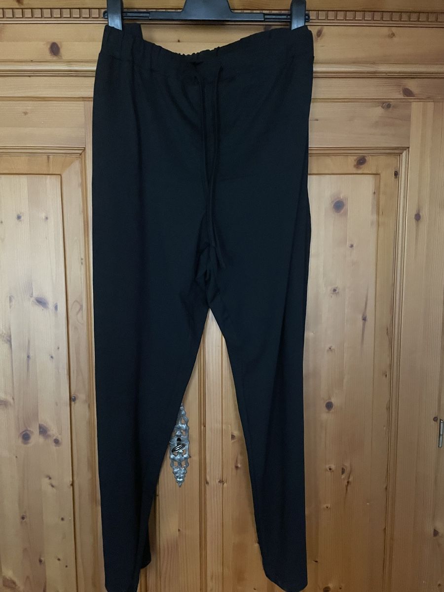 Pantalons: HOSE - SCHWARZ - NEU - GRÖSSE 4XL – Neuf avec emballage d'origine à Buchs AG par fischli610 1